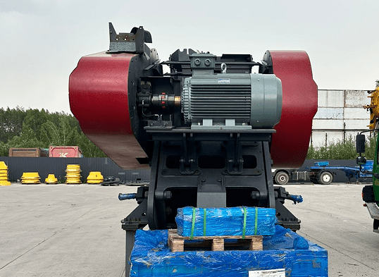 Дробилка щековая С160